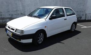 Seat Ibiza 5 lugares Setembro/95 - à venda - Ligeiros