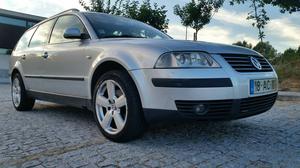 VW Passat 1.9TDI 130cv Fevereiro/01 - à venda - Ligeiros