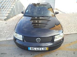 VW Passat 115cvs,correia nova Abril/98 - à venda - Ligeiros