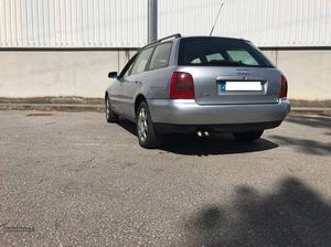 Audi A4 1.9 TDI Julho/97 - à venda - Ligeiros Passageiros,