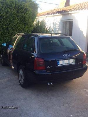 Audi A4 Avant 1.9 TDI Abril/98 - à venda - Ligeiros