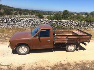 Datsun 720 Outubro/81 - à venda - Pick-up/ Todo-o-Terreno,