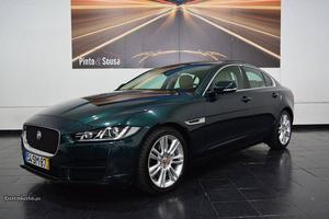 Jaguar XE 2.0DPrestige aut. Fevereiro/17 - à venda -