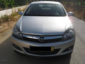 Opel Astra 1.9 cdti 150cv cosmo Março/07 - à venda -