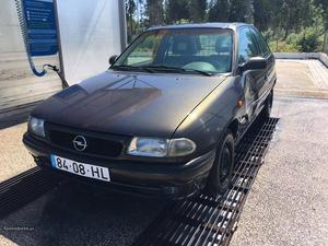 Opel Astra TDS comercial Novembro/96 - à venda - Ligeiros