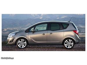 Opel Meriva 1.3 CDTi Cosmo Outubro/10 - à venda - Ligeiros