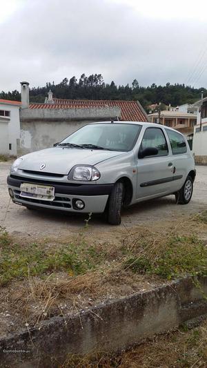 Renault Clio 1.9 diesel Outubro/99 - à venda - Comerciais /