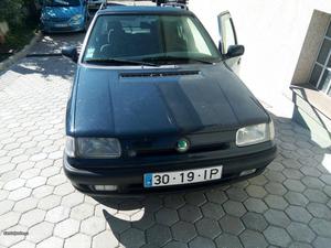 Skoda Felicia carrinha 5 portas Junho/97 - à venda -