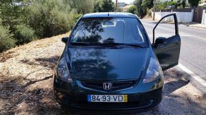 Honda Jazz 1.2 Junho/03 - à venda - Ligeiros Passageiros,