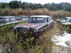 Mercedes-Benz 200 w110 rabo de peixe Outubro/80 - à venda -