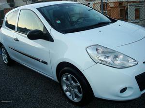 Renault Clio 1.5 dCI Outubro/12 - à venda - Comerciais /