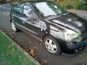 Renault Clio bb05cf Setembro/03 - à venda - Ligeiros