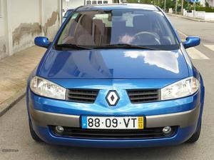 Renault Mégane D CI 1.5 Previlége Dezembro/03 - à venda -