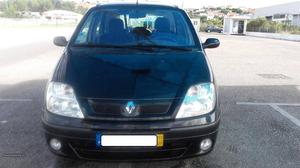 Renault Scénic 1.4 Conquest Julho/03 - à venda - Ligeiros