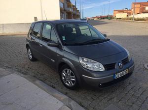 Renault Scénic 1.5dci luxe Outubro/05 - à venda - Ligeiros