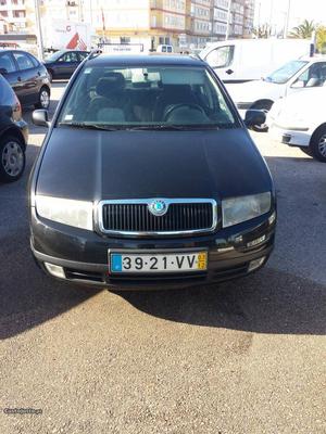 Skoda Fabia 1.2,a.c,só EUR Dezembro/03 - à venda -