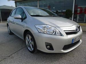 Toyota Auris Híbrido Novembro/10 - à venda - Ligeiros