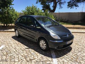 Citroën Picasso 1.6 Março/06 - à venda - Ligeiros