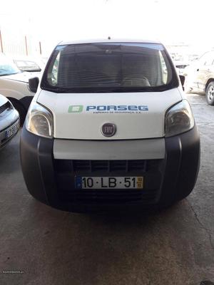 Fiat Fiorino van Novembro/10 - à venda - Comerciais / Van,