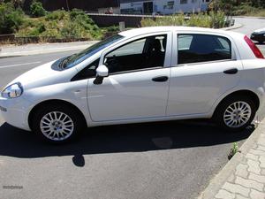 Fiat Punto 1.2 easy  Abril/17 - à venda - Ligeiros