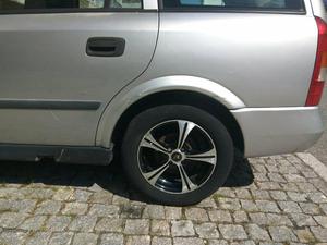 Opel Astra Caravan 1.2 Janeiro/01 - à venda - Ligeiros