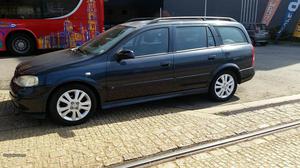 Opel Astra Caravan Sport Fevereiro/02 - à venda - Ligeiros