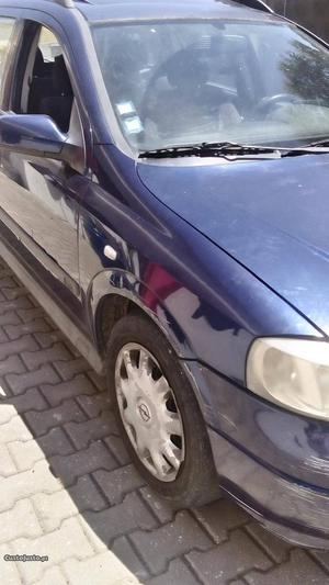 Opel Corsa Astra Novembro/99 - à venda - Ligeiros