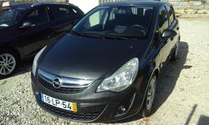 Opel Corsa automatico Abril/11 - à venda - Ligeiros