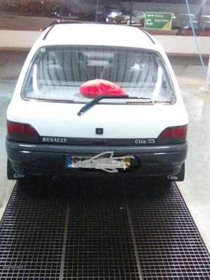 Renault Clio  Março/92 - à venda - Ligeiros