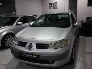 Renault Mégane Break 1.5 dci 100 cv Maio/05 - à venda -