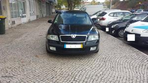 Skoda Octavia 2.0 TDI  Julho/04 - à venda - Ligeiros