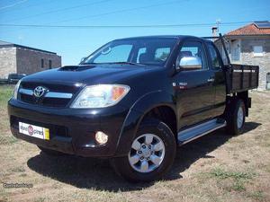 Toyota Hilux 2.5 D4D X-CAB 4X4 Dezembro/08 - à venda -