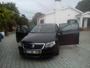 VW Passat 2.0 Tdi bluemotion Abril/09 - à venda - Ligeiros