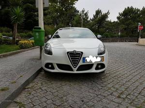 Alfa Romeo Giulietta TB Veloce 170 CV Janeiro/14 - à venda