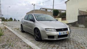 Fiat Stilo 1.9 jtd Março/03 - à venda - Ligeiros