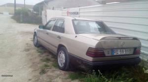 Mercedes-Benz A 200 C124 Janeiro/89 - à venda - Ligeiros