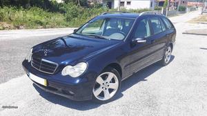 Mercedes-Benz C 200 CDI Classic Março/02 - à venda -