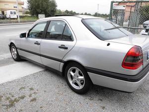 Mercedes-Benz C 220 Diesel "Espirite" Julho/06 - à venda -