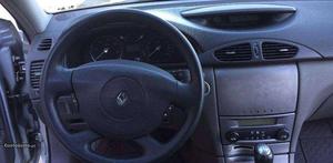 Renault Laguna 1.9 Setembro/02 - à venda - Ligeiros