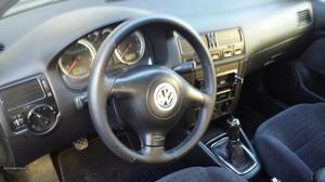 VW Bora TDI Dezembro/00 - à venda - Ligeiros Passageiros,