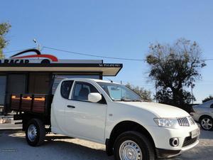 Mitsubishi L lug 4x4 Agosto/12 - à venda - Pick-up/