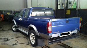 Nissan Navara 2.5 TD INTERCOOLER Agosto/98 - à venda -