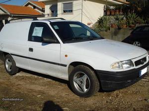 Opel Astra 1.7 D Van Outubro/94 - à venda - Comerciais /