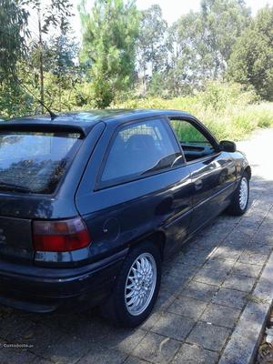 Opel Astra Sport Novembro/97 - à venda - Ligeiros