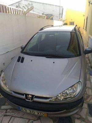 Peugeot 206 sw Setembro/03 - à venda - Ligeiros