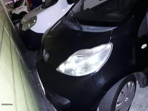 Peugeot  Janeiro/06 - à venda - Ligeiros