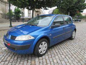 Renault Mégane 1.5 dci Julho/03 - à venda - Ligeiros