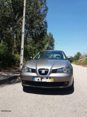 Seat Ibiza 6l 1.4tdi 75cvs Maio/06 - à venda - Ligeiros