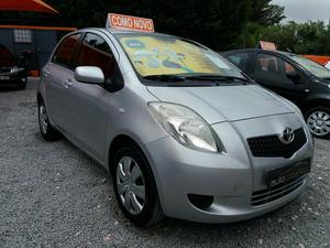 Toyota Yaris luna Março/08 - à venda - Ligeiros