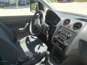 VW Caddy 1.6 TDI Maxi Março/15 - à venda - Comerciais /